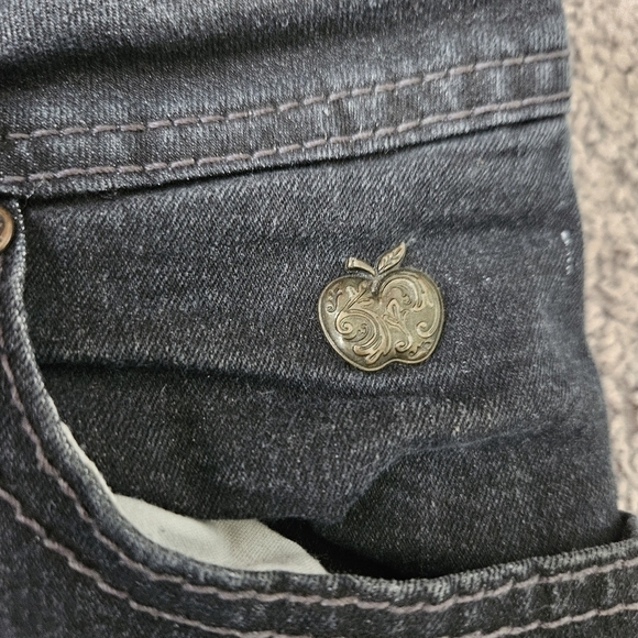 Apple Bottom Womens Shorts Sz 13/14 - Picture 9 of 9